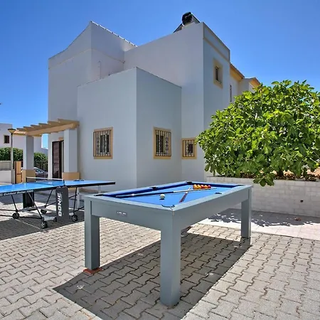 Miraflores By Villa