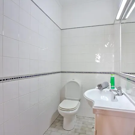 Miraflores By וילה