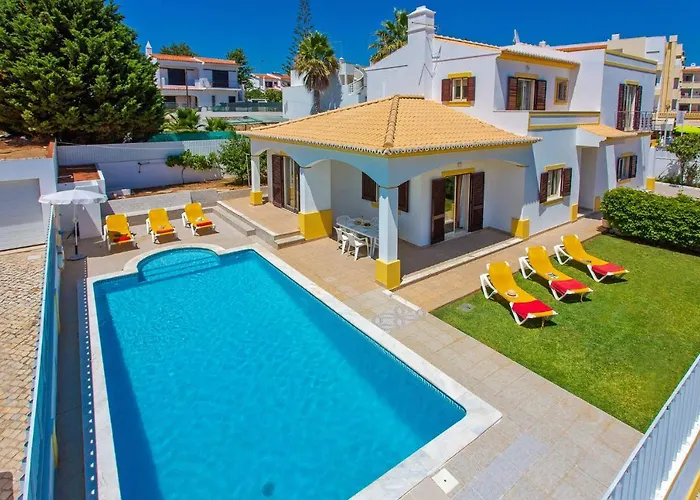 Miraflores By 빌라