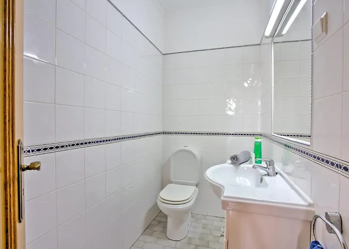 Miraflores By 빌라